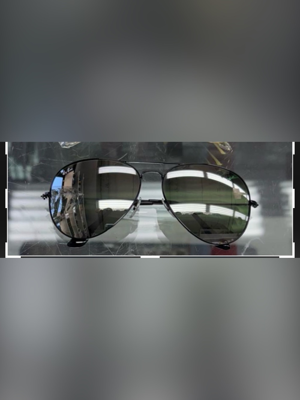 Ray-Ban Aviator Sunglasses - Black Frame with Green Lenses